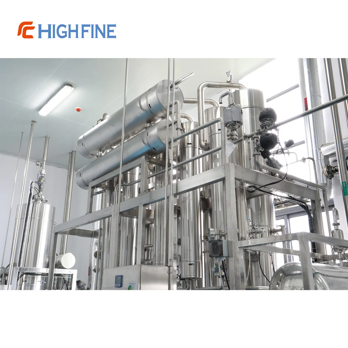 Multi-effect water distiller installed in a cleanroom environment